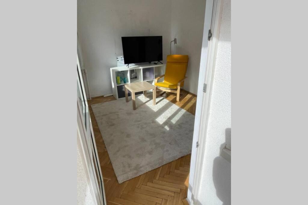 Super Sawa 2 Metro Wifi 500 Mbs Tv'50 Netflix Hbo Appletv+ Lägenhet *