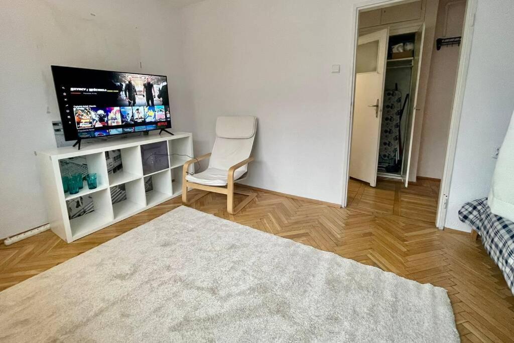 Super Sawa 2 Metro Wifi 500 Mbs Tv'50 Netflix Hbo Appletv+ Lägenhet *